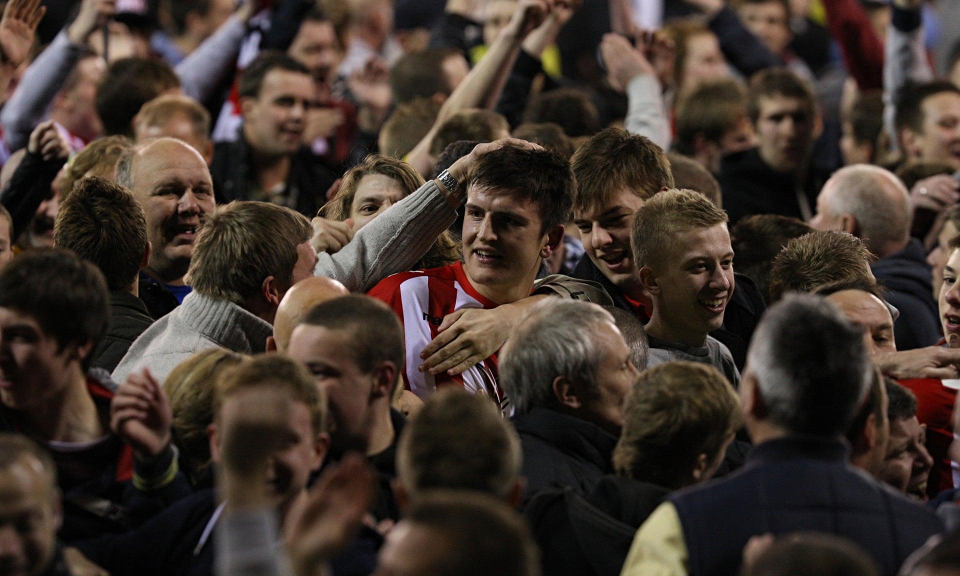 尽管比塞克 尽管比塞克