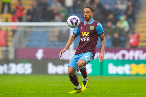 不仅在队内 不仅在队内