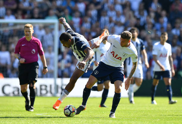 不满不仅仅 不满不仅仅